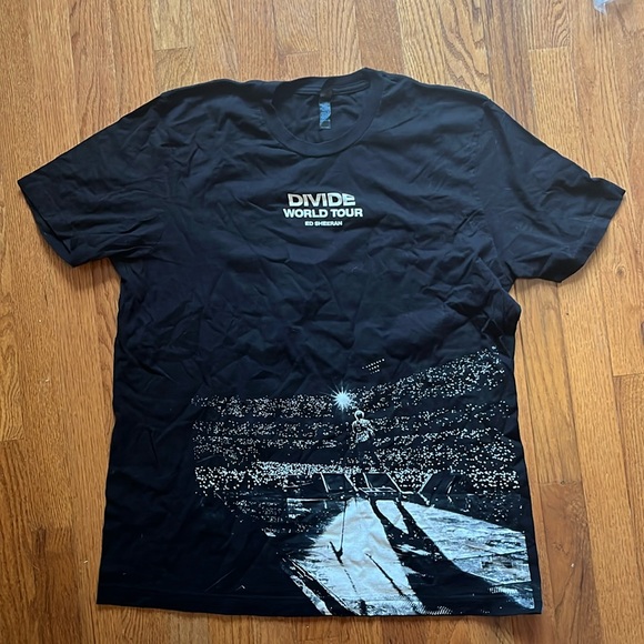 Ed Sheeran Divide Tour T Shirt - Picture 2 of 4